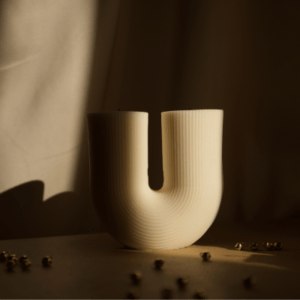 Ribbed U-Shaped Candle | Świeca sojowa